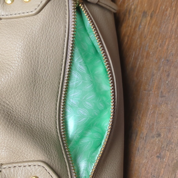 Sigrid Olsen Beige Pebbled LEATHER Shoulder Bag, Spacious - Picture 4 of 16